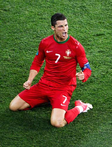 孔德谈双进球：传球变进球靠运气