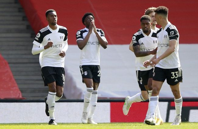 阿连德谈梅西解锁400助：真的意义非凡，非常荣幸参与其中