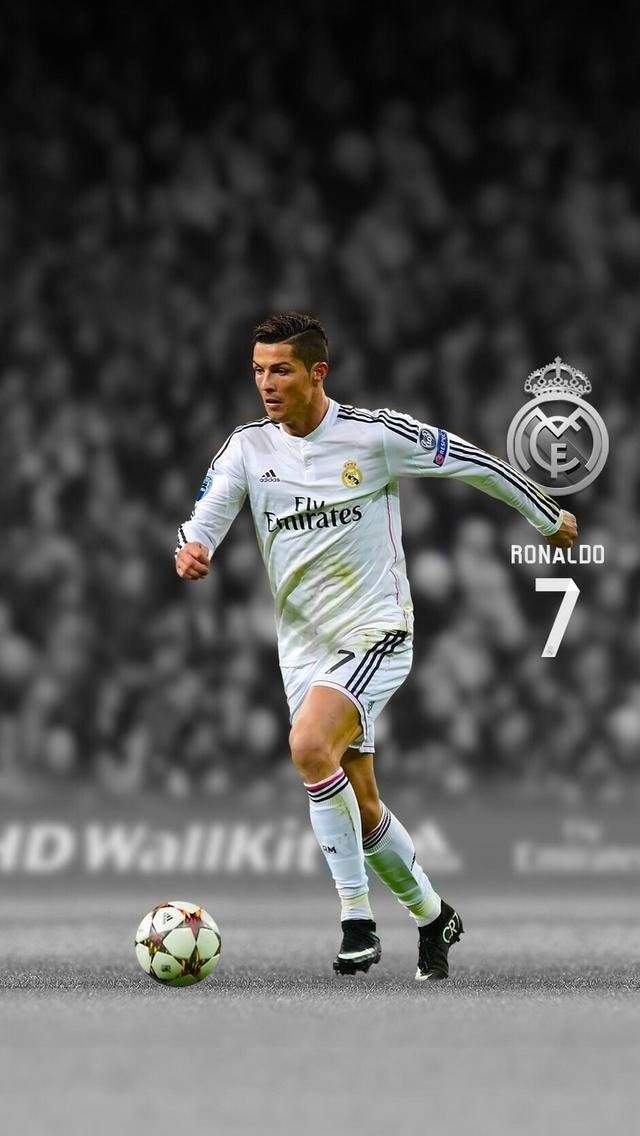 体坛女神盘点：新晋F1世界冠军女友，身材火辣的葡萄牙模特科尔塞罗